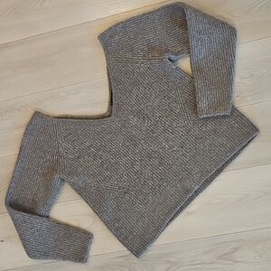 Banana Republic Wool & Yak Hair Deep Front And Back V-Neck Knit‎ Sweater, XL